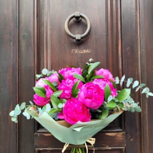 RAMO DE PEONIAS y VERDES